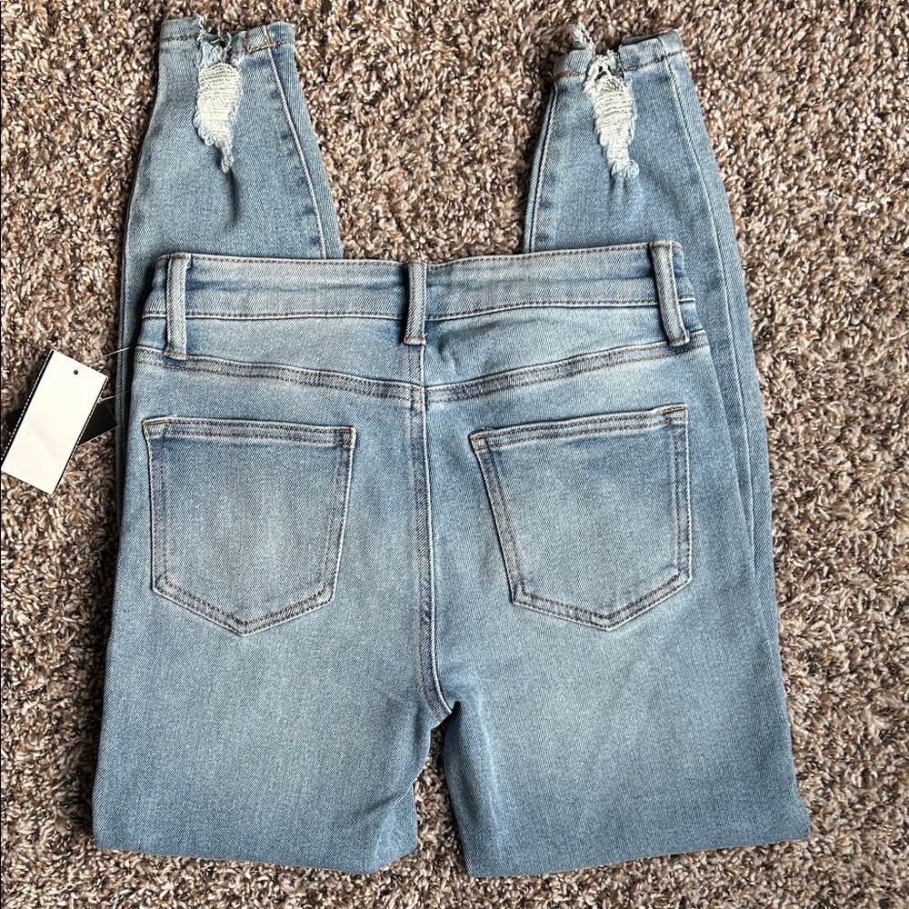Generation Y Women's Light Blue Cropped Jeans - Picture 5 of 8